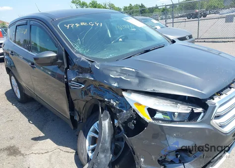 2019 Ford Escape Se из США, поврежденный, VIN 1FMCU9GD6KUB49339